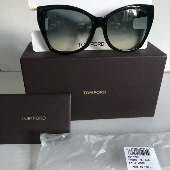 Tom Ford Sunglasses - Picture 2 of 9